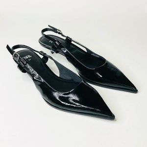 ZARA - Slingback Kitten Heels. Pointy toe patent. Black Size: 37 = 6 1/2